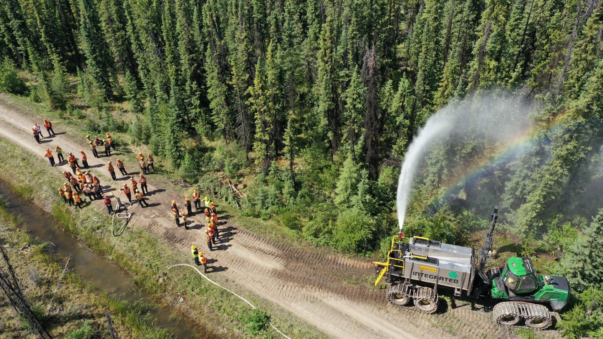 Ponsse Fire Suppression Unit: в Британской Колумбии испытывают новый способ борьбы с лесными пожарами