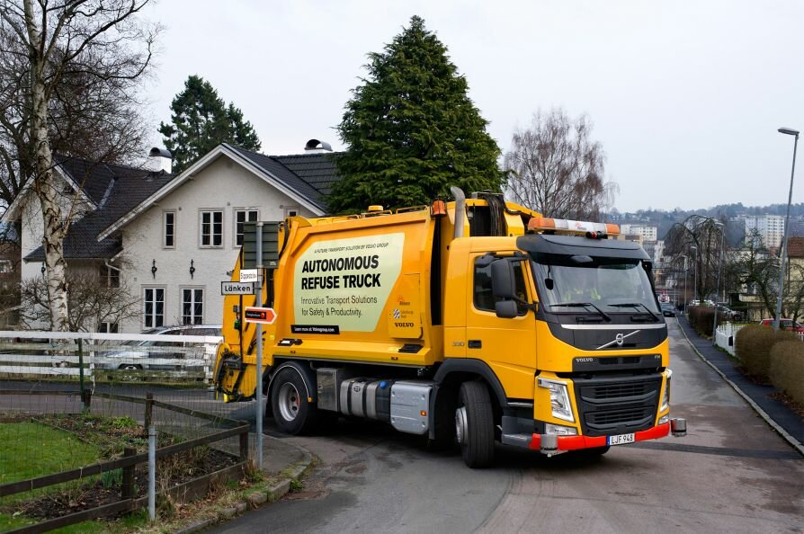 Volvo тестирует автономные мусоровозы